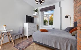 Peetri Apartments